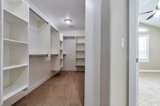 Building Photo - Unique 2 Story Home w attached 2 car