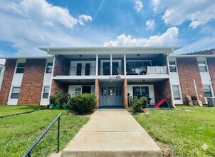 Building Photo - 2829 N Ohenry Blvd