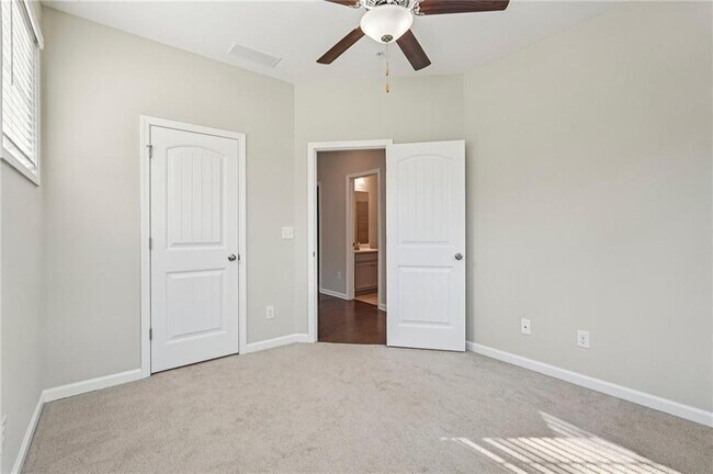 Building Photo - 747 Topsail Ln
