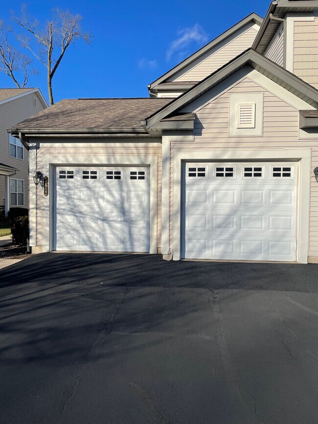 Building Photo - 5654 Cherryleaf Ln