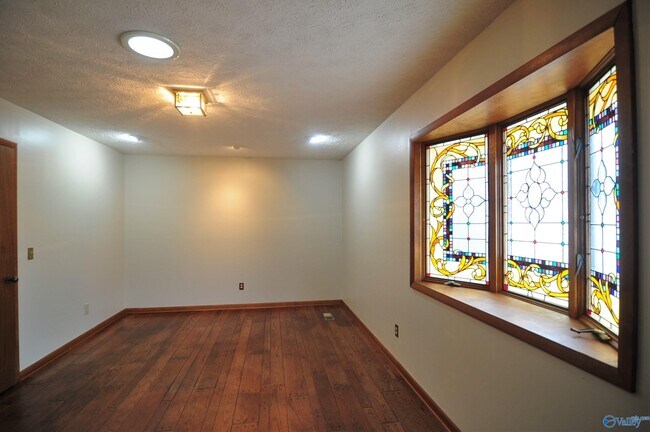 Building Photo - 1071 Sandy Springs Rd NW
