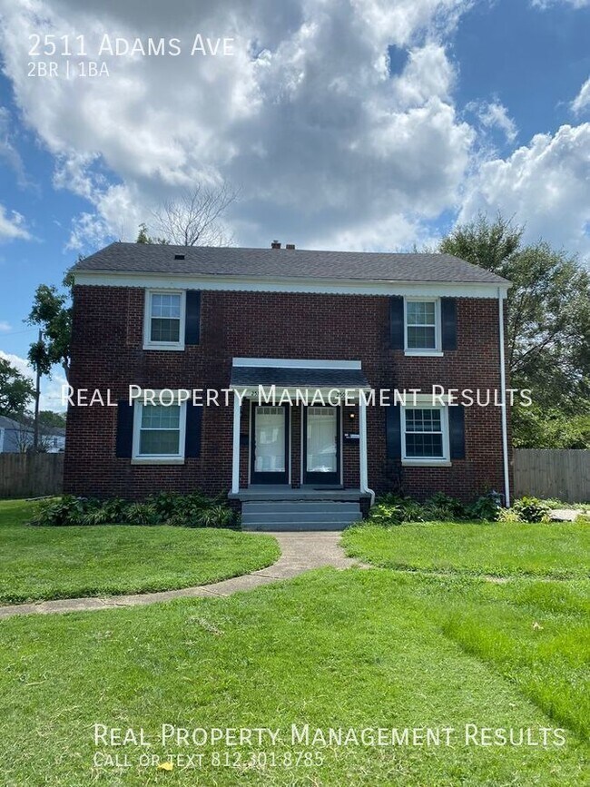 Primary Photo - 2 Bedroom, 1 Bath Duplex, Eastside Location