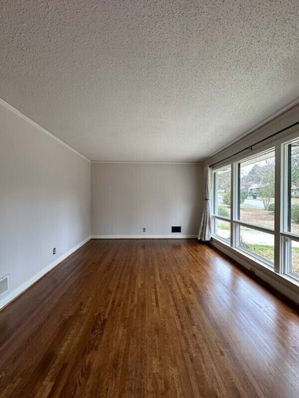 Building Photo - 2612 Sheryl Ln