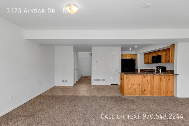 Building Photo - 3123 Alybar Dr