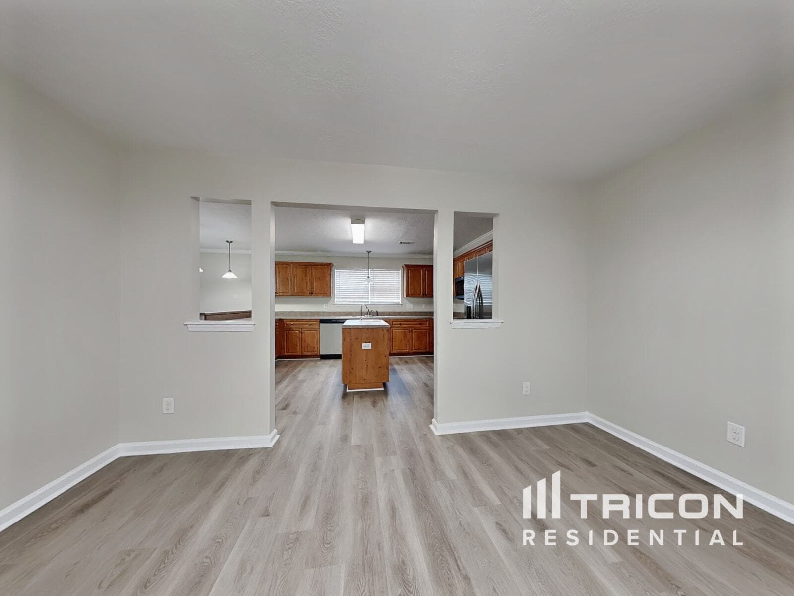 Building Photo - 6039 Reynolds Cir