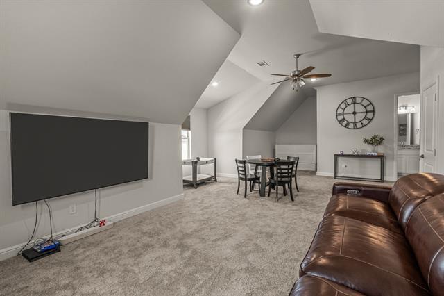 Building Photo - 381 Oak Mdw Ln