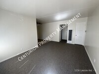 Building Photo - 1136 Linden Ave