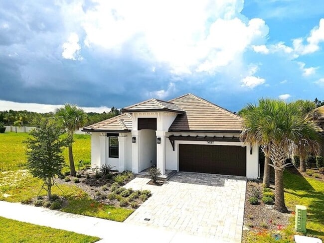 Building Photo - Coastal Living in Marina del Palma?!
