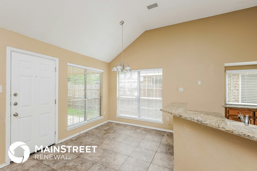 Building Photo - 1825 Wild Willow Trail