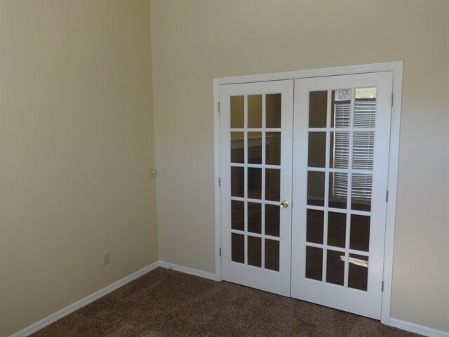 Building Photo - 845 Brookstone Ct
