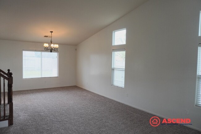 Building Photo - Corner Home Located in the Southwest!