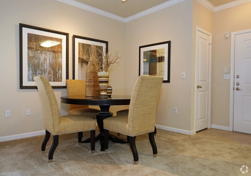 Ridgestone Apartments 39415 Ardenwood Way Lake Elsinore CA 92532