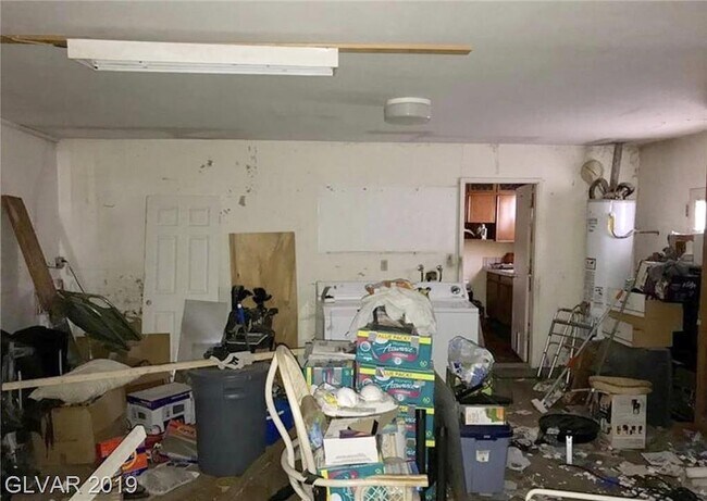 Building Photo - 3955 Ventura Way
