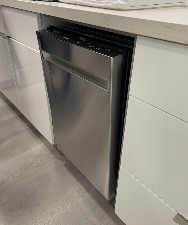 Building Photo - 15050 Sherman Way