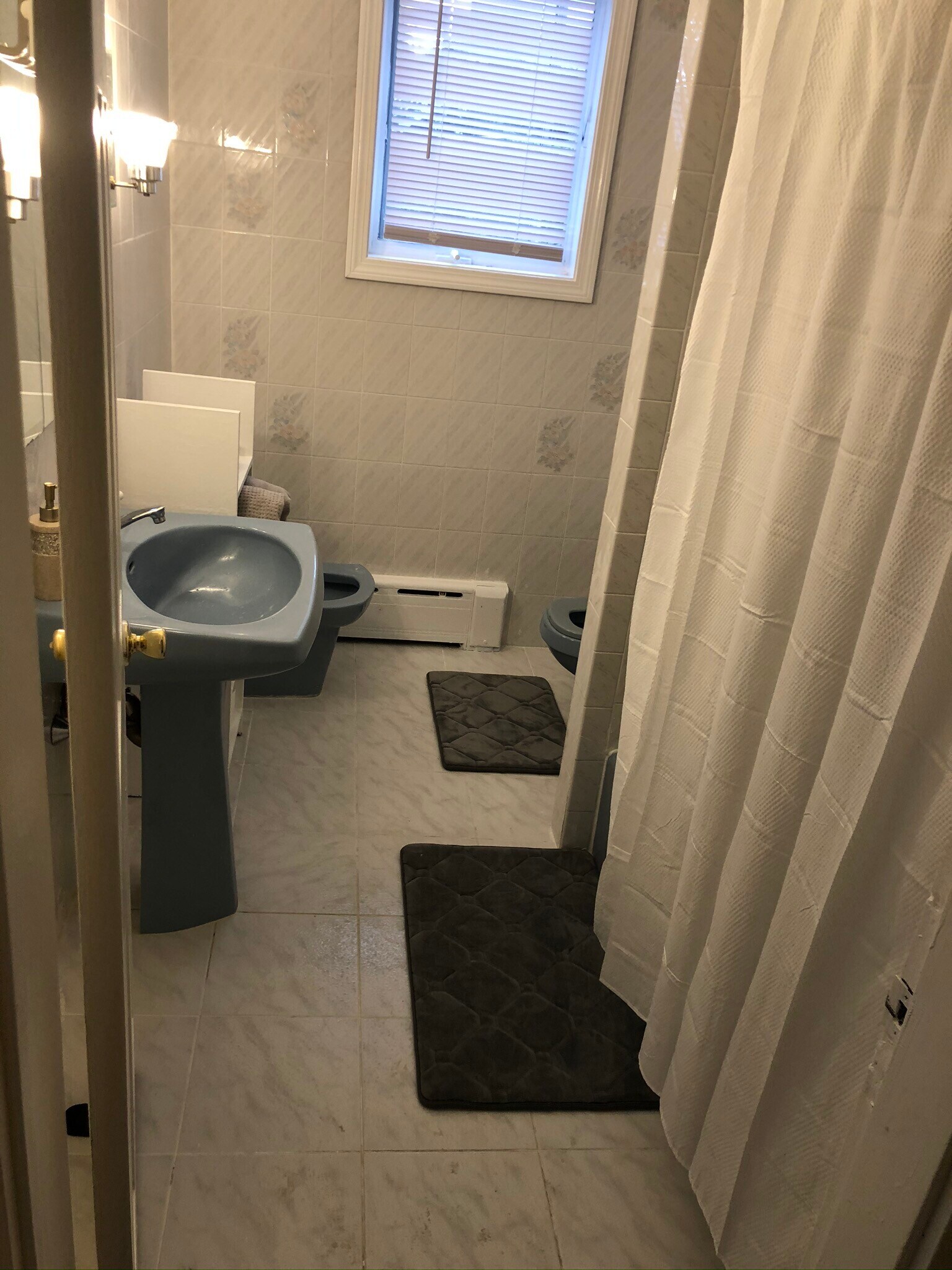 Building Photo - 10 Commonwealth Ave