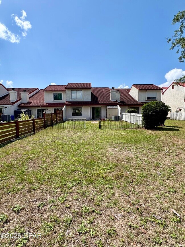 Building Photo - 7513 Yellow Bluff Rd