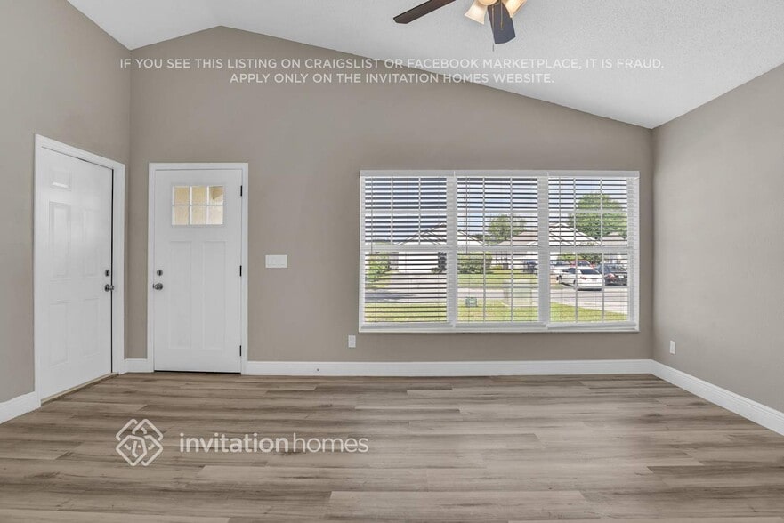 Building Photo - 4919 Aventura Blvd