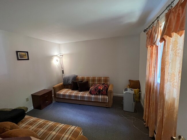 Building Photo - 368 Upper Wild Acrs Dr