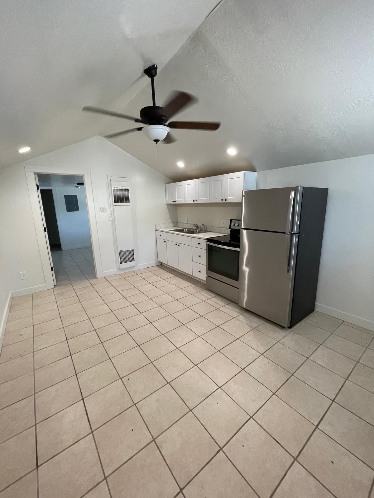 Building Photo - 3169 S 700 E