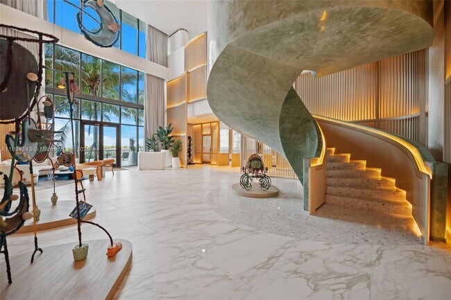 Building Photo - 900 N Ocean Blvd
