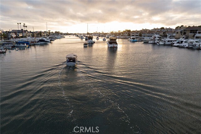 Building Photo - 112 31st St