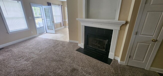 Building Photo - 411 Landing Pl Dr