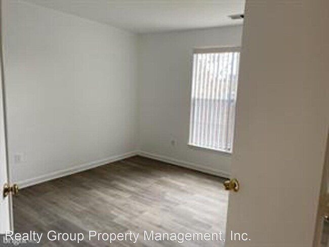 Building Photo - 4 br, 3.5 bath House - 18148 Royal Bonnet ...