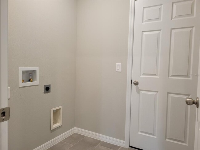 Building Photo - 4037 Pucolo Way