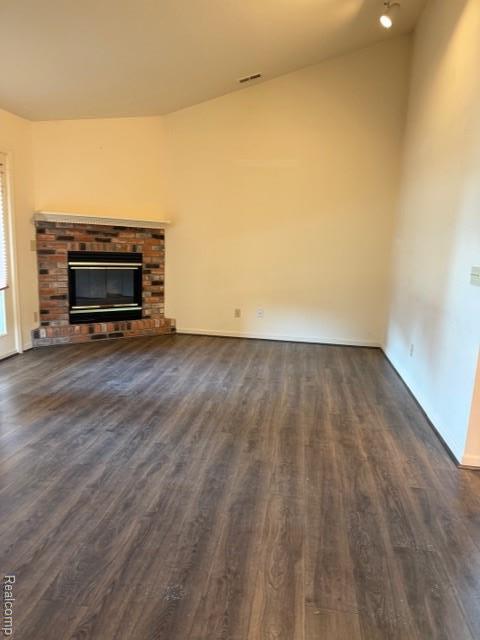 Building Photo - 16525 Woodlane