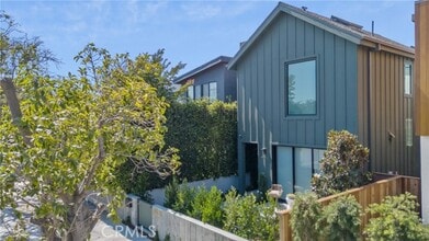 Building Photo - 11825 Tennessee Ave