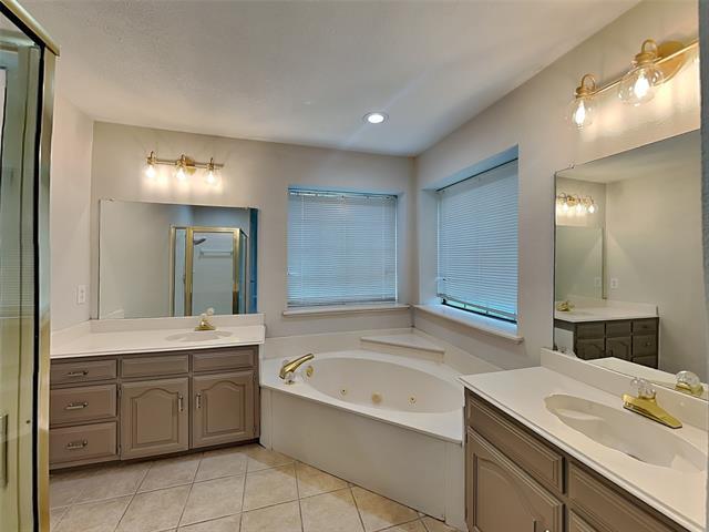 Building Photo - 4912 Barberry Dr