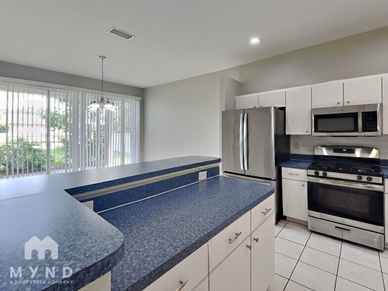 Building Photo - 10841 Newbridge Dr