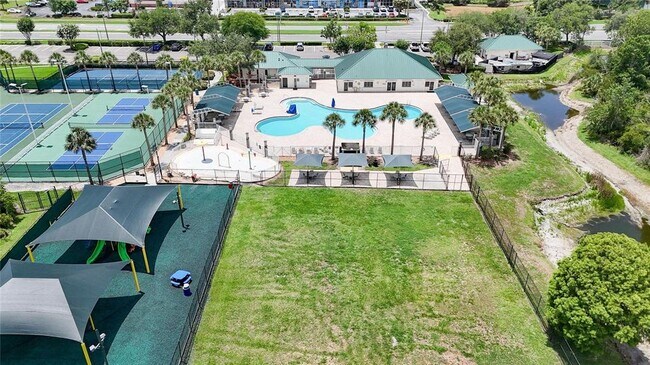 Building Photo - 30132 Mossbank Dr