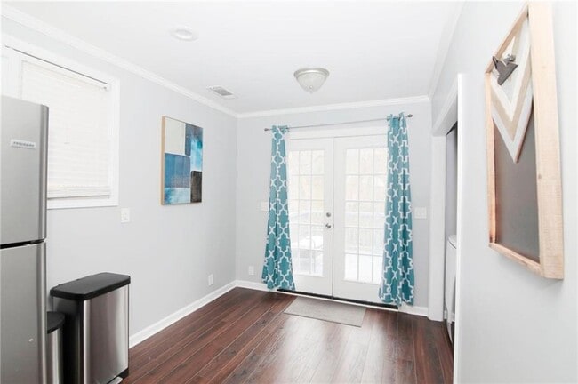 Building Photo - 531 Allendale Dr