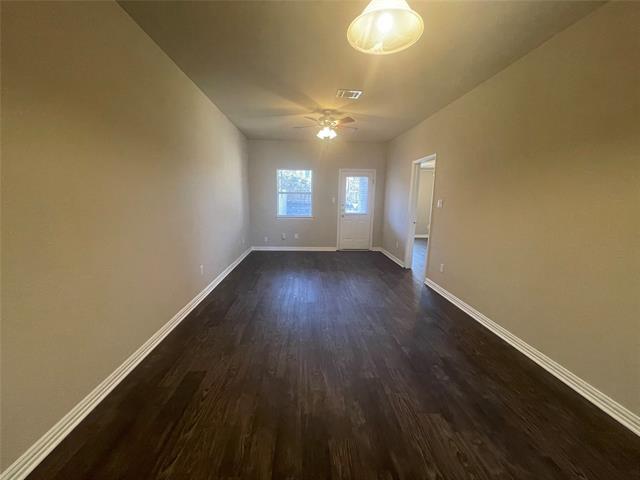 Building Photo - 3124 S Cherry Ln