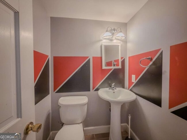 Building Photo - 5100 Redan Rd