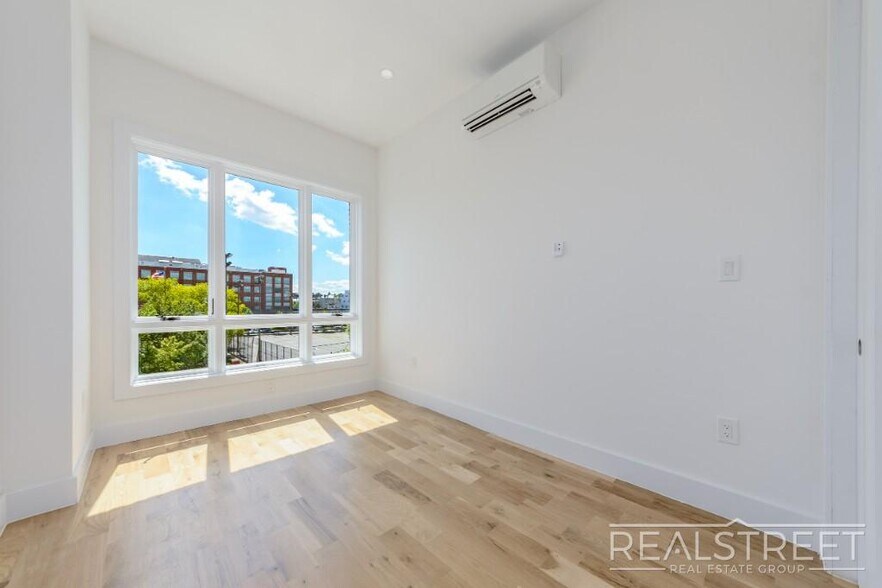 Building Photo - Brand New Residences with Modern Finishes in Prime Bed-Stuy