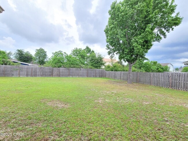 Building Photo - 1224 Huntington Ridge Rd