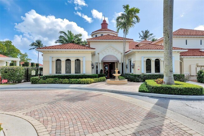 Building Photo - 2220 Tuscany Way