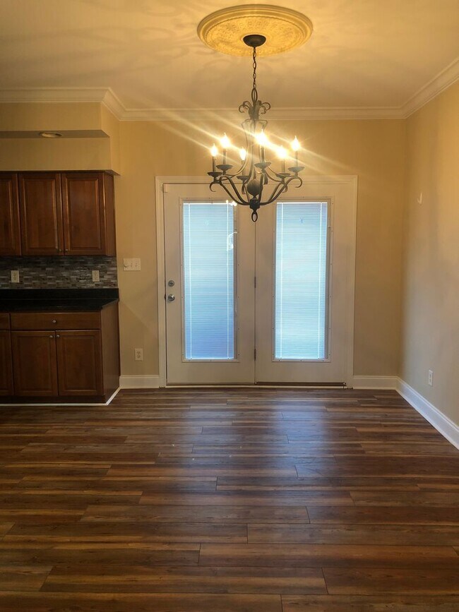 Building Photo - 3500 Van Slyke Rd