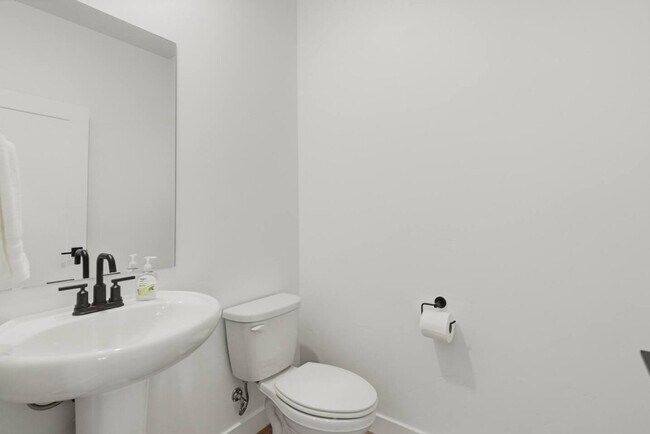 Building Photo - 1709 Ripple Rock Dr