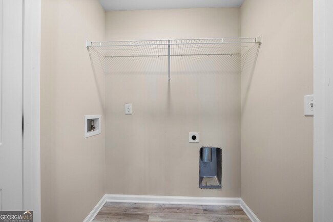 Building Photo - 147 Jackson Farms Dr