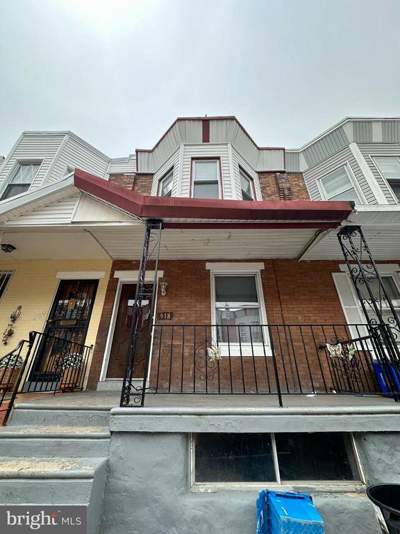 Building Photo - 918 S Cecil St