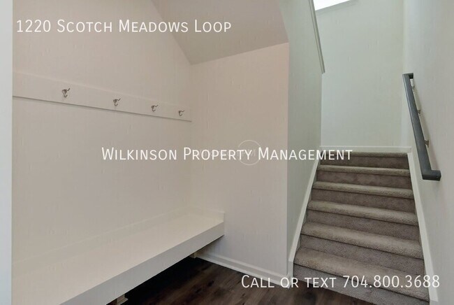 Building Photo - 1220 Scotch Meadows Loop