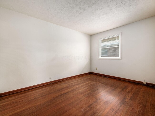 Building Photo - 1140 Eastfield Rd