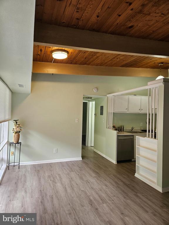 Building Photo - 7723 Donnybrook Ct
