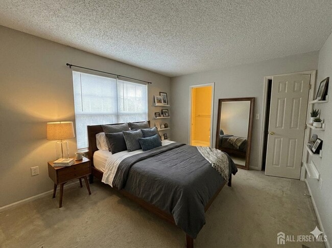 Building Photo - 62 Colleen Ct