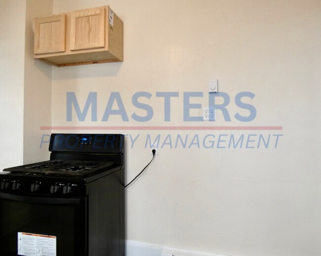 Building Photo - 425 Boston Pl