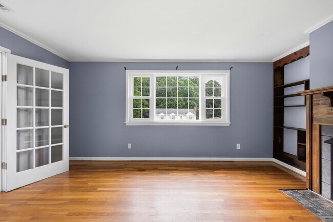 Building Photo - 2510 Bicors Dr