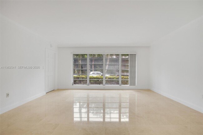 Building Photo - 50 Park Dr